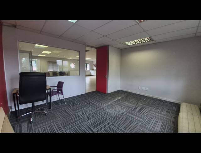 197M² OFFICE TO LET IN BEDFORDVIEW